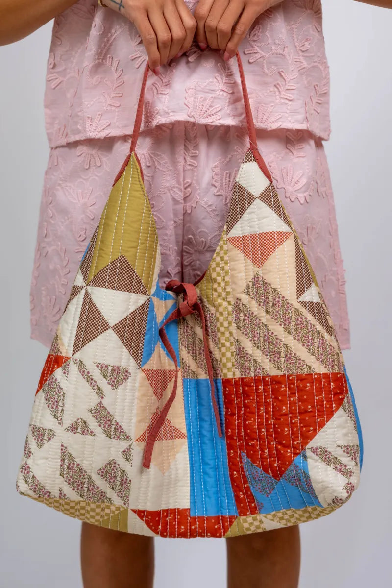 BECKSONDERGAARD BECKSONDERGAARD quilta siena bag BECKSONDERGAARD quilta siena bag Tas met patchwork - Beige