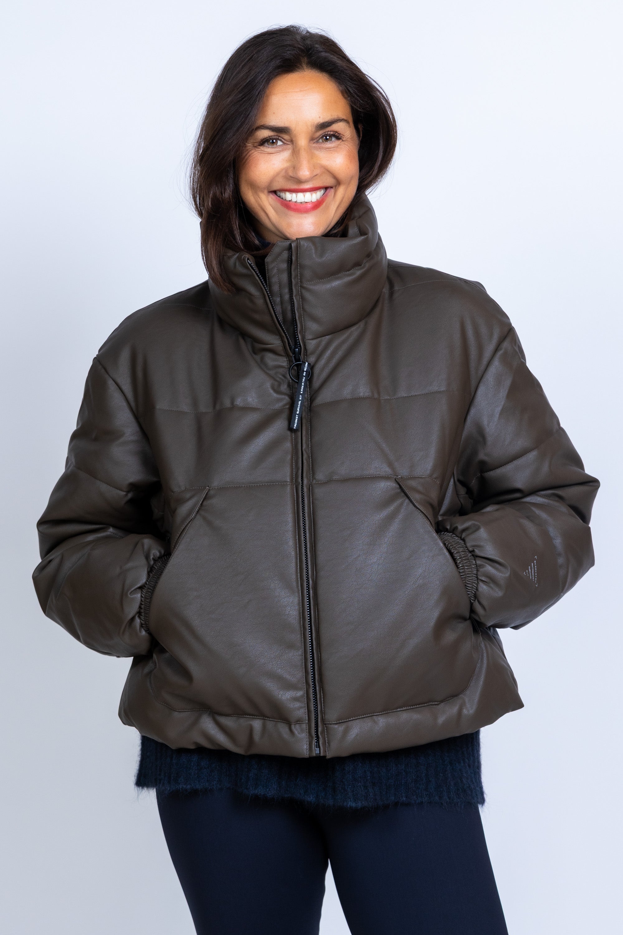 Puffer jack - Bruin