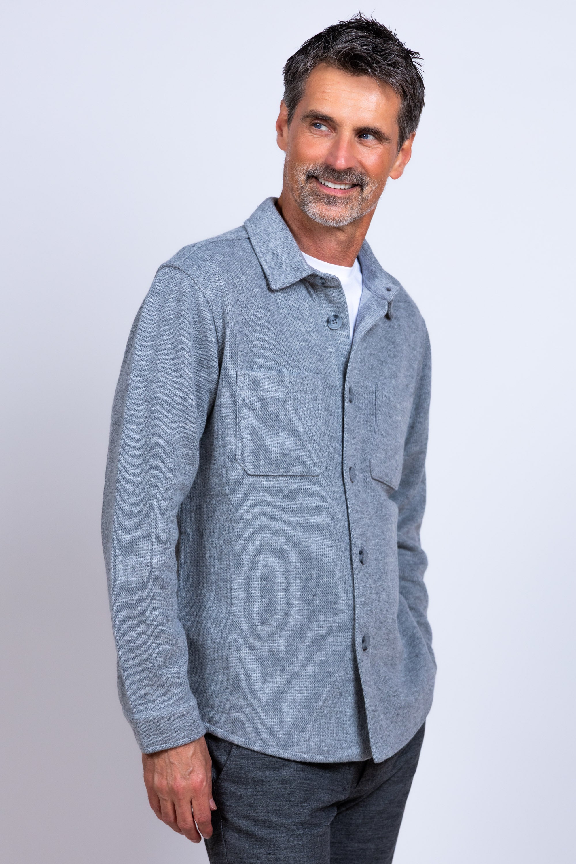 Jasje met knopen - Lichtgrijs