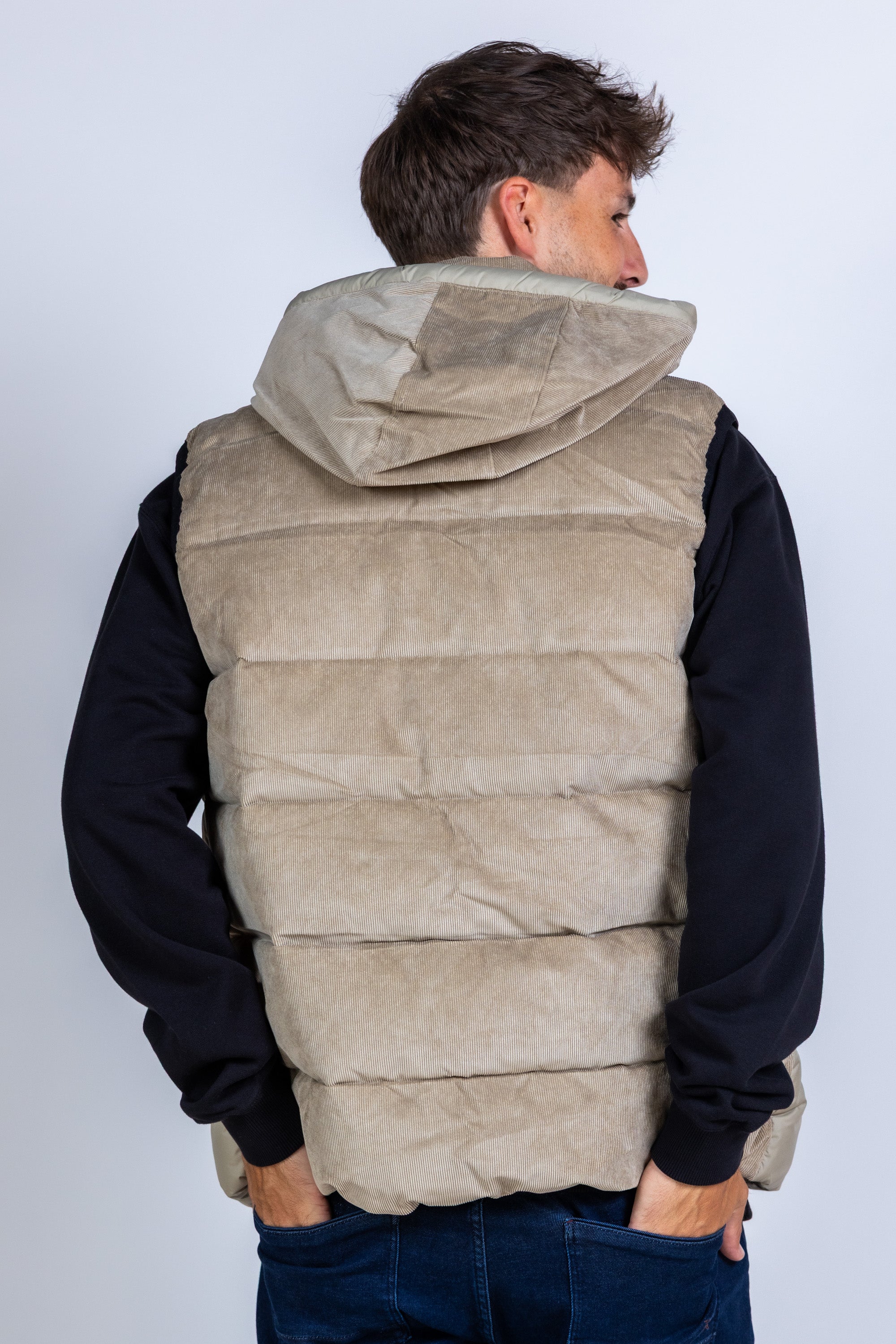 Bodywarmer met capuchon - Licht taupe