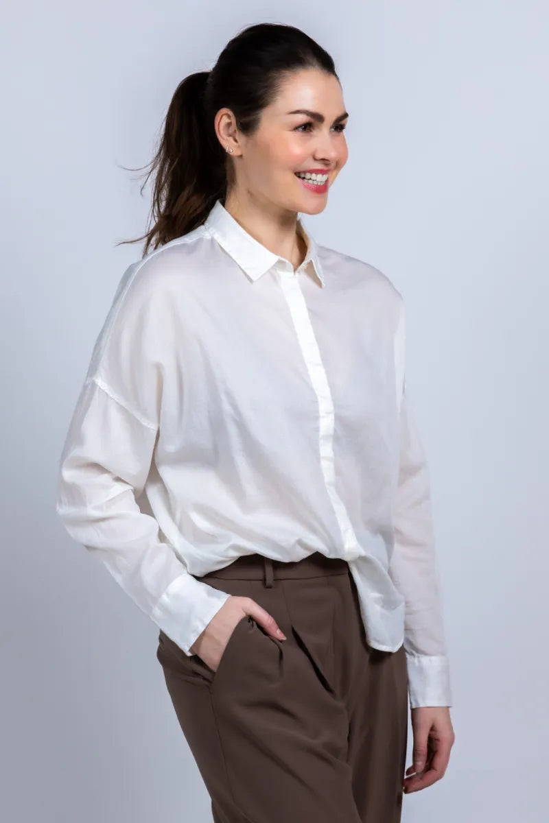 0039 ITALY Blouse met kraag - Wit