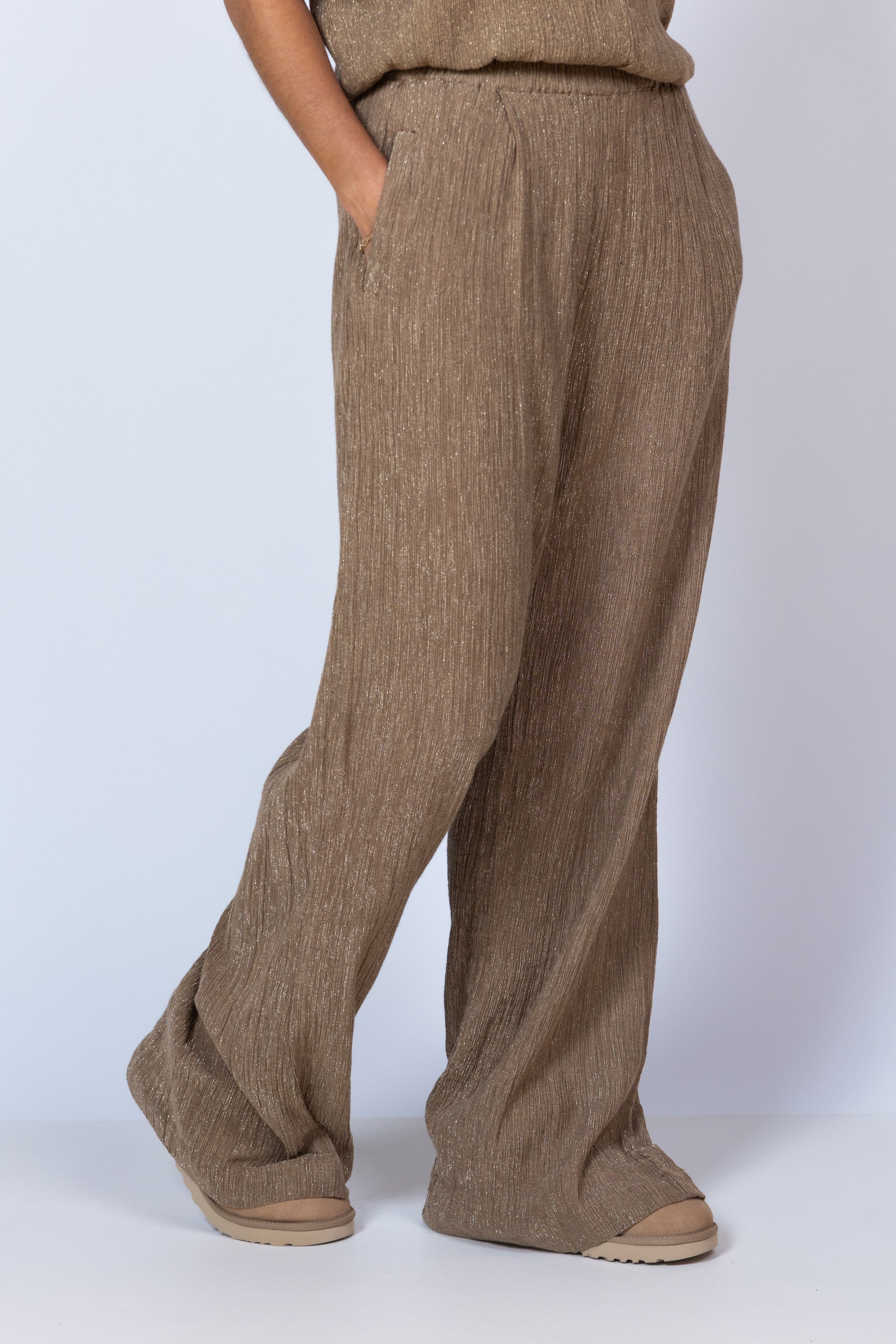 Wijde broek met plissé - Goud