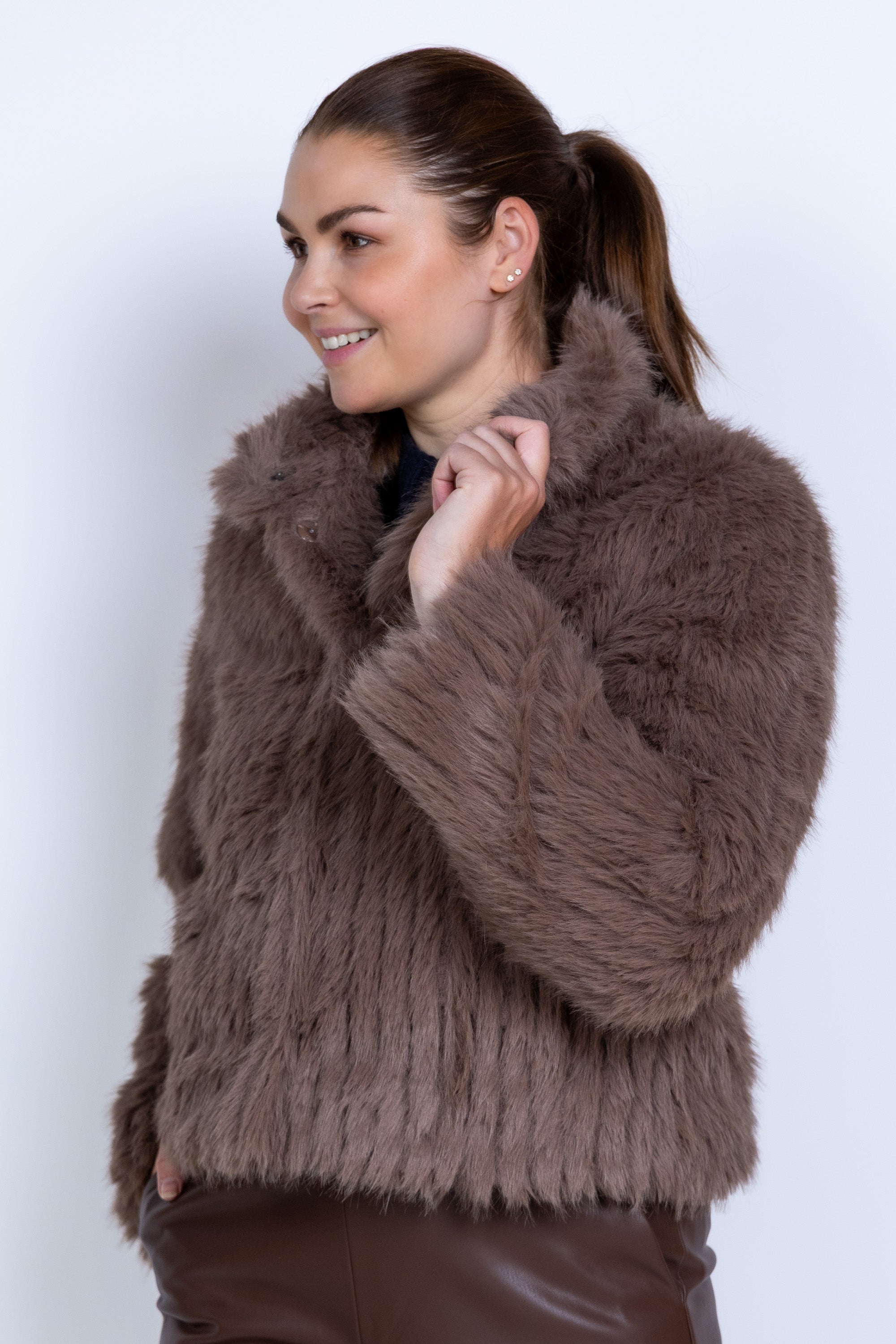 Jas fluffy - Licht taupe