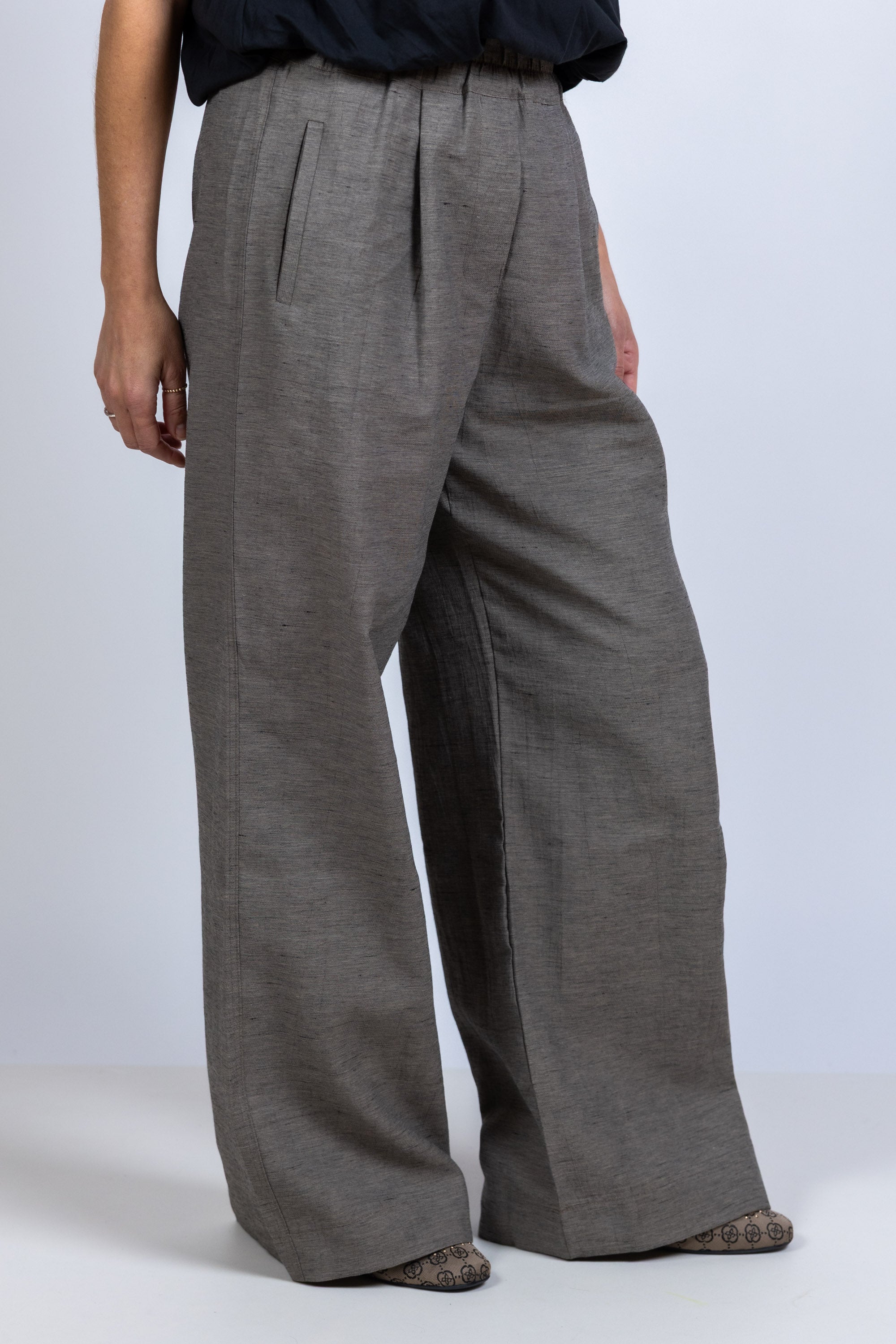 Wijde broek met plooien - Taupe