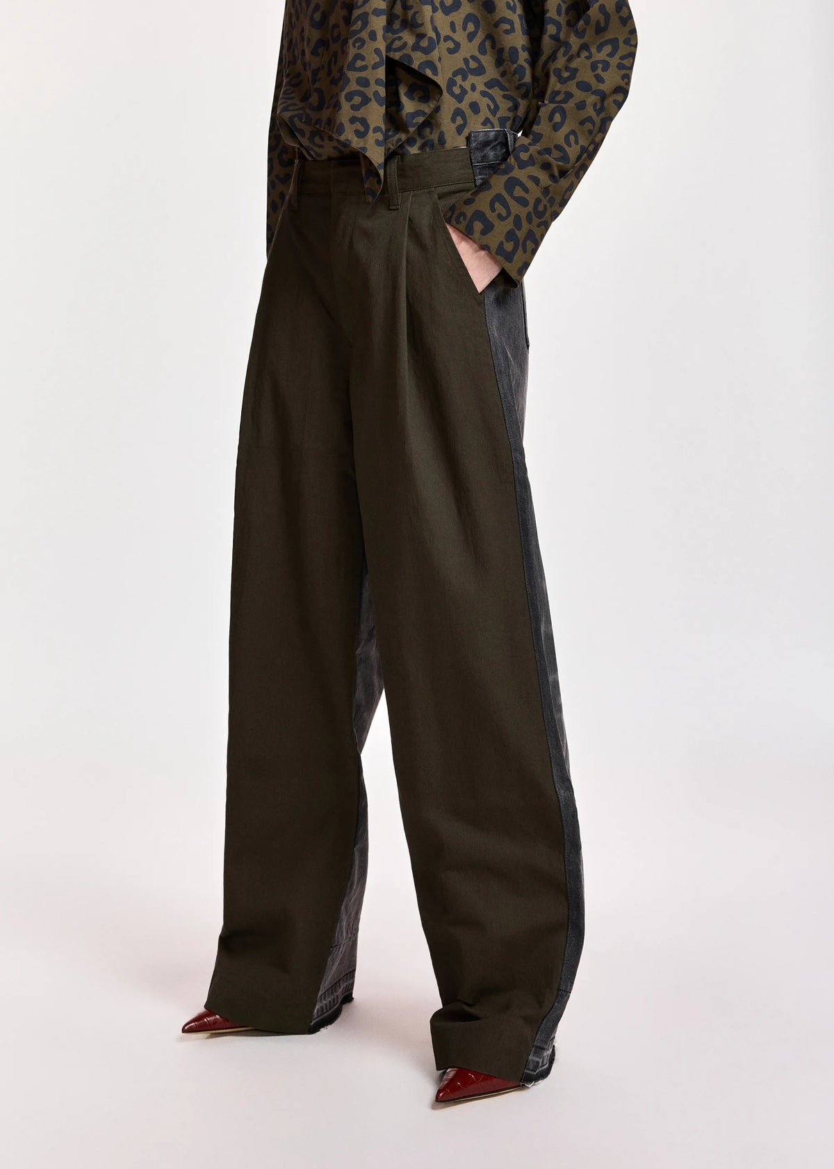 ESSENTIEL ANTWERP ESSENTIEL ANTWERP KRISP khaki