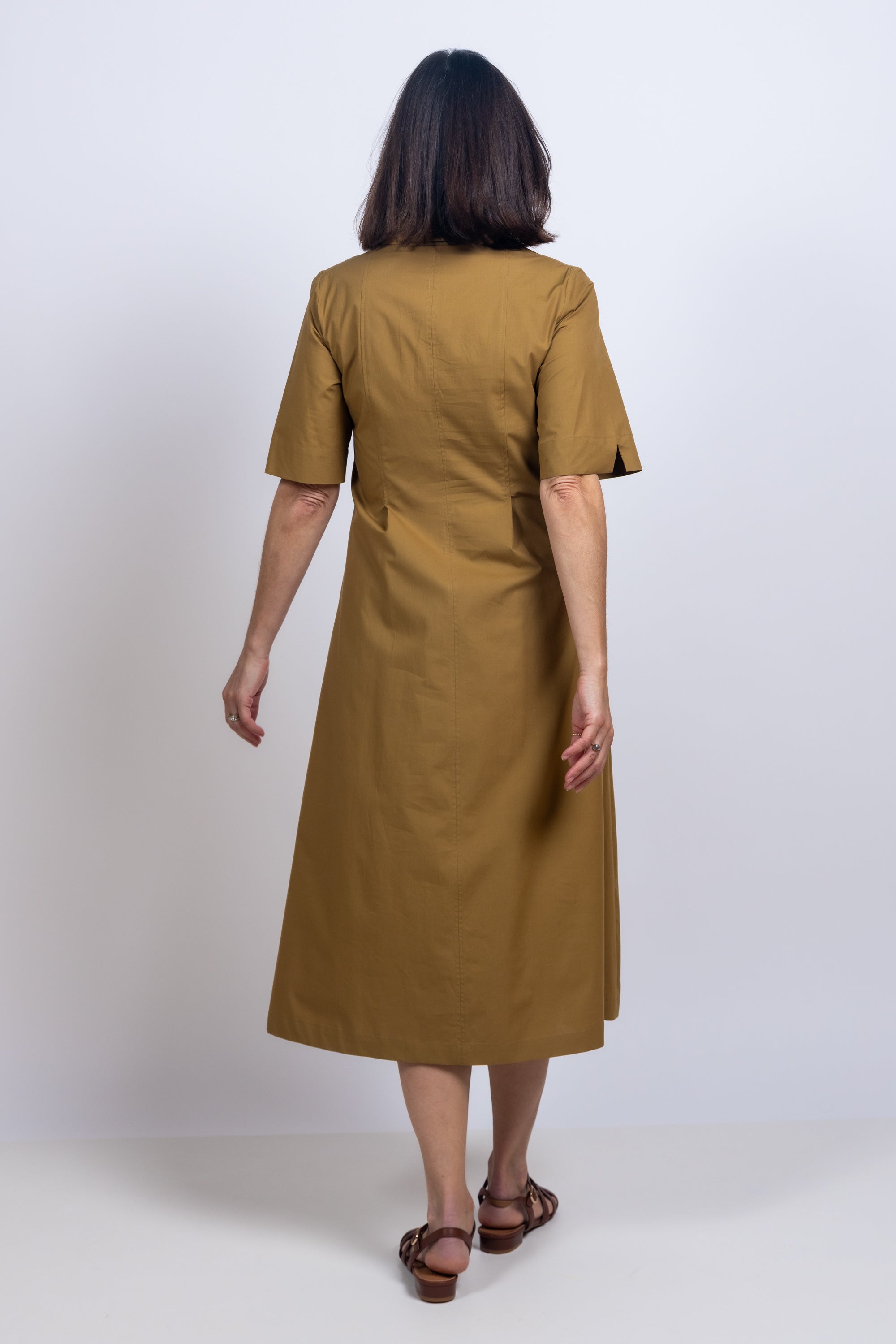 Jurk met kraag - Bronsbruin