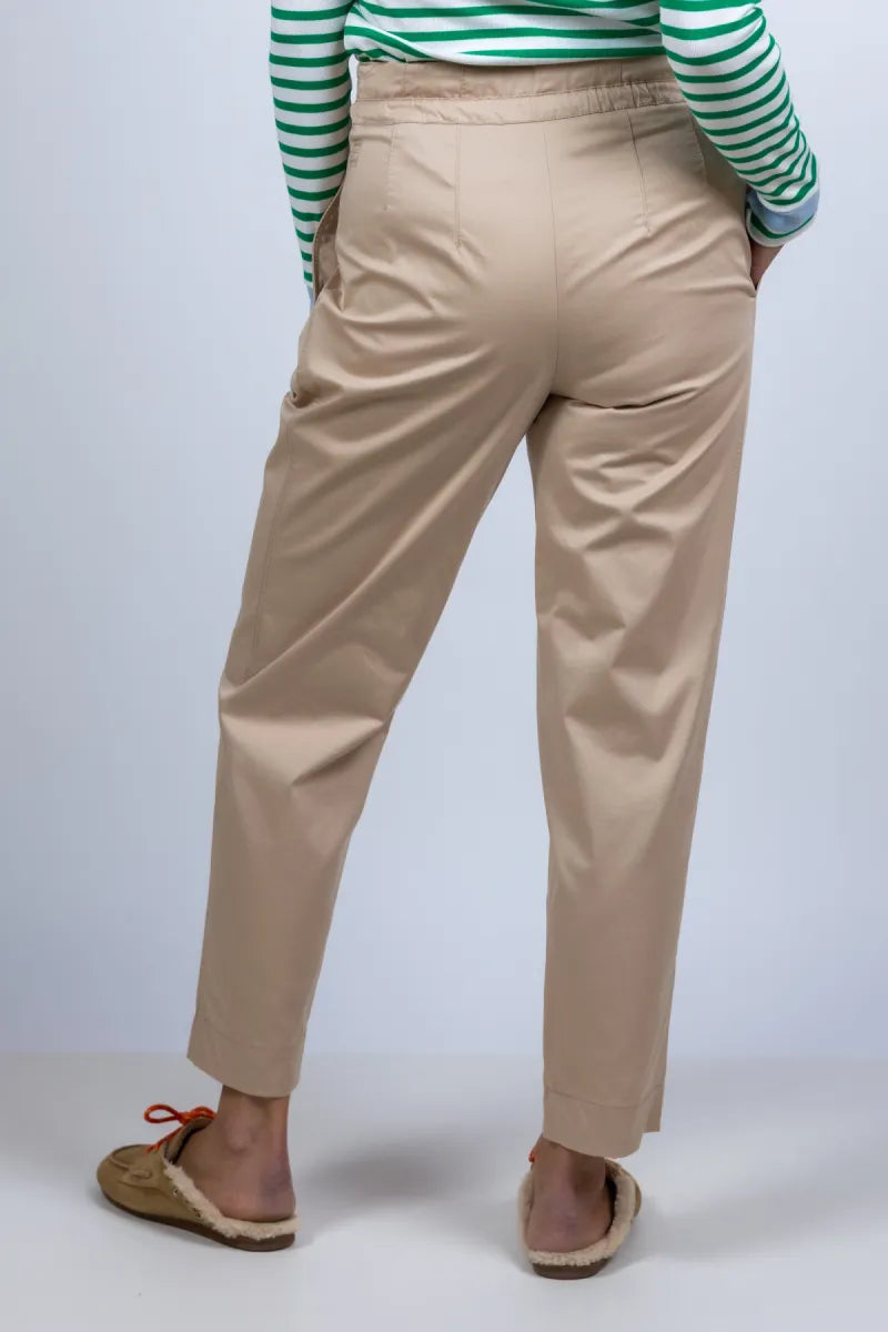 MARCCAIN SPORT MARCCAIN SPORT AS.81.31 W17 Broek met koordje - Zand