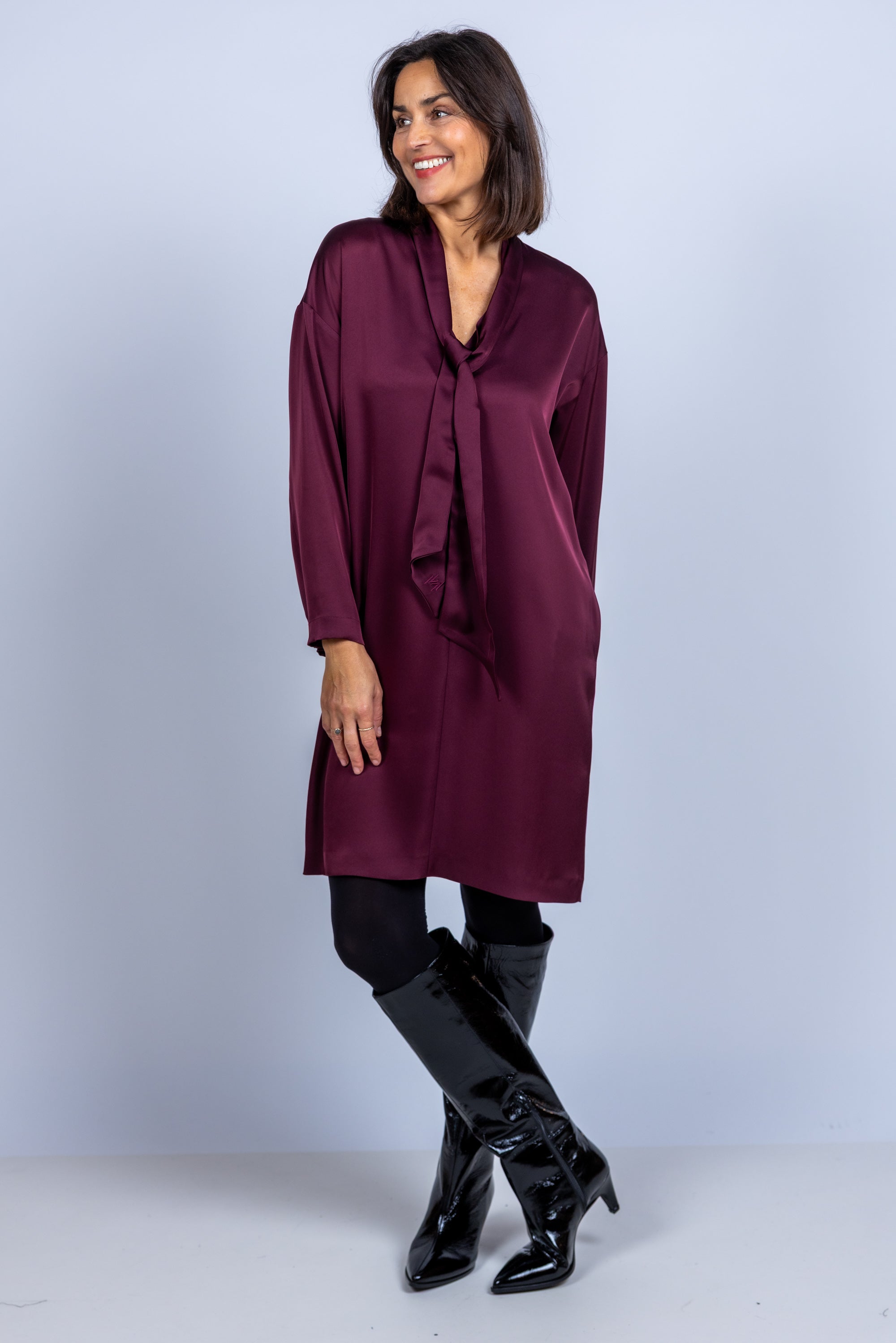 Jurk met striksjaal - Donkerbordeaux