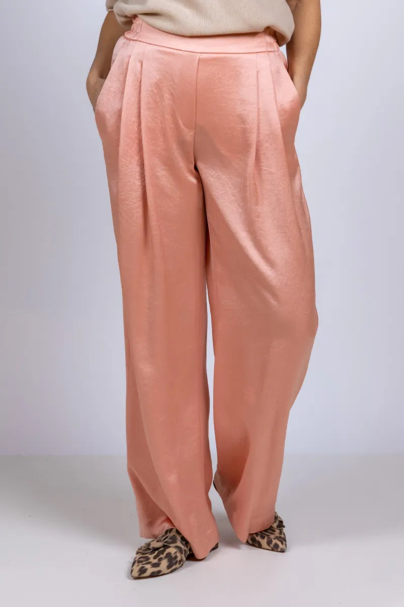 MARCCAIN COLLECTIE MARCCAIN COLLECTIE AC.81.46 M46 MARCCAIN COLLECTIE AC.81.46 M46 Wijde pantalon - Oudroze