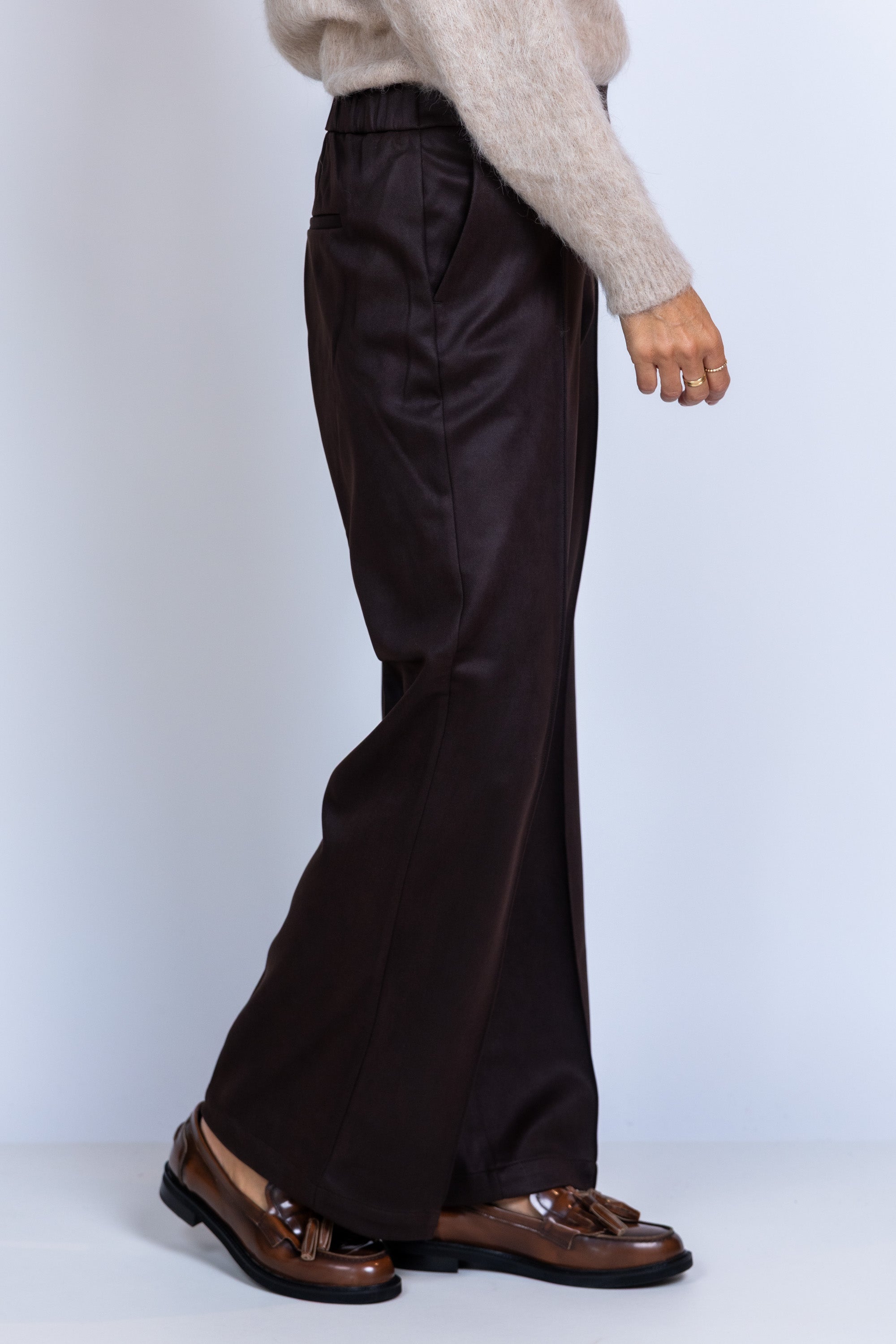 Pantalon met plooi - Bruin
