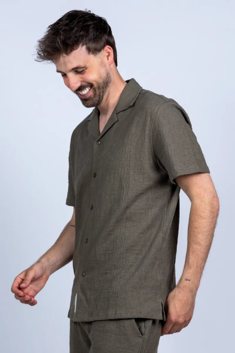 BUTCHER OF BLUE BUTCHER OF BLUE M2516059 Shirt met korte mouwen - Bronsgroen