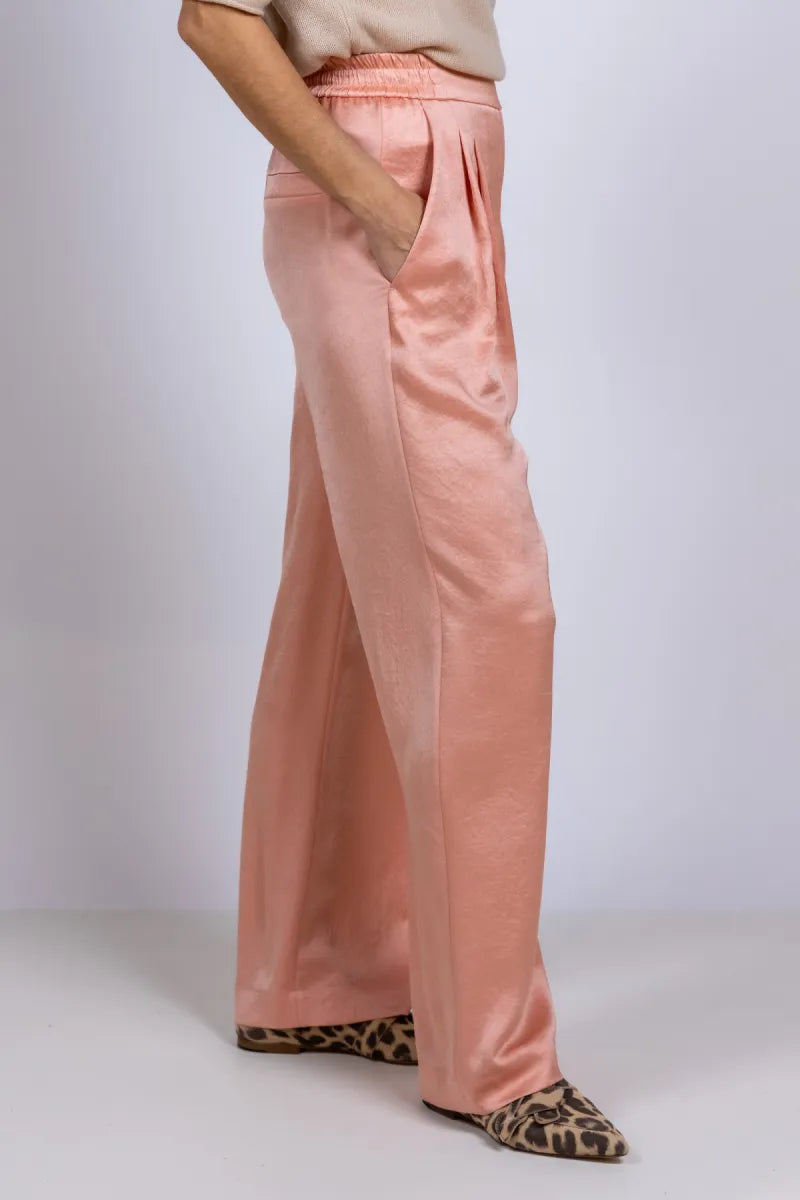 MARCCAIN COLLECTIE MARCCAIN COLLECTIE AC.81.46 M46 MARCCAIN COLLECTIE AC.81.46 M46 Wijde pantalon - Oudroze