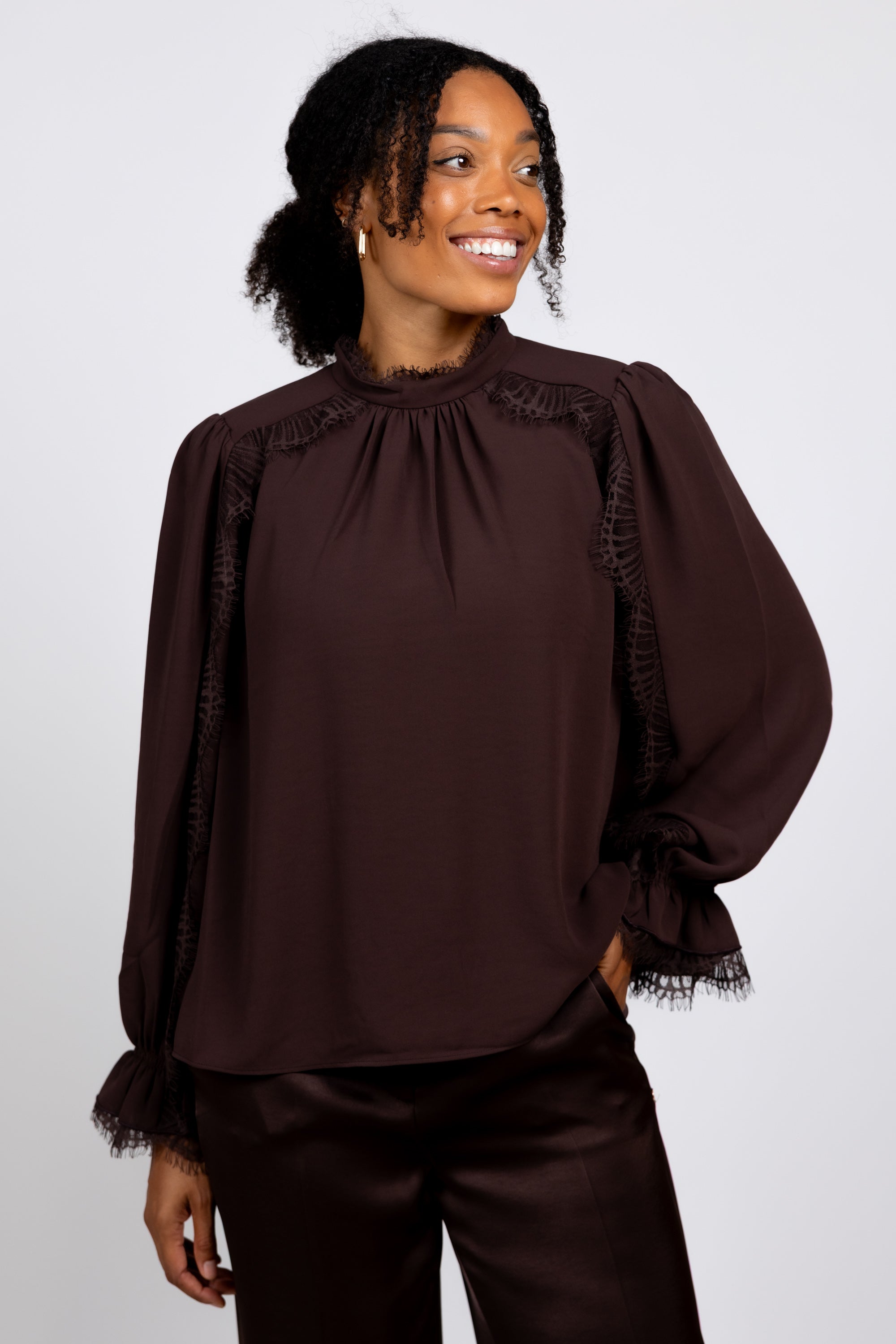 Blouse met kant - Bruin