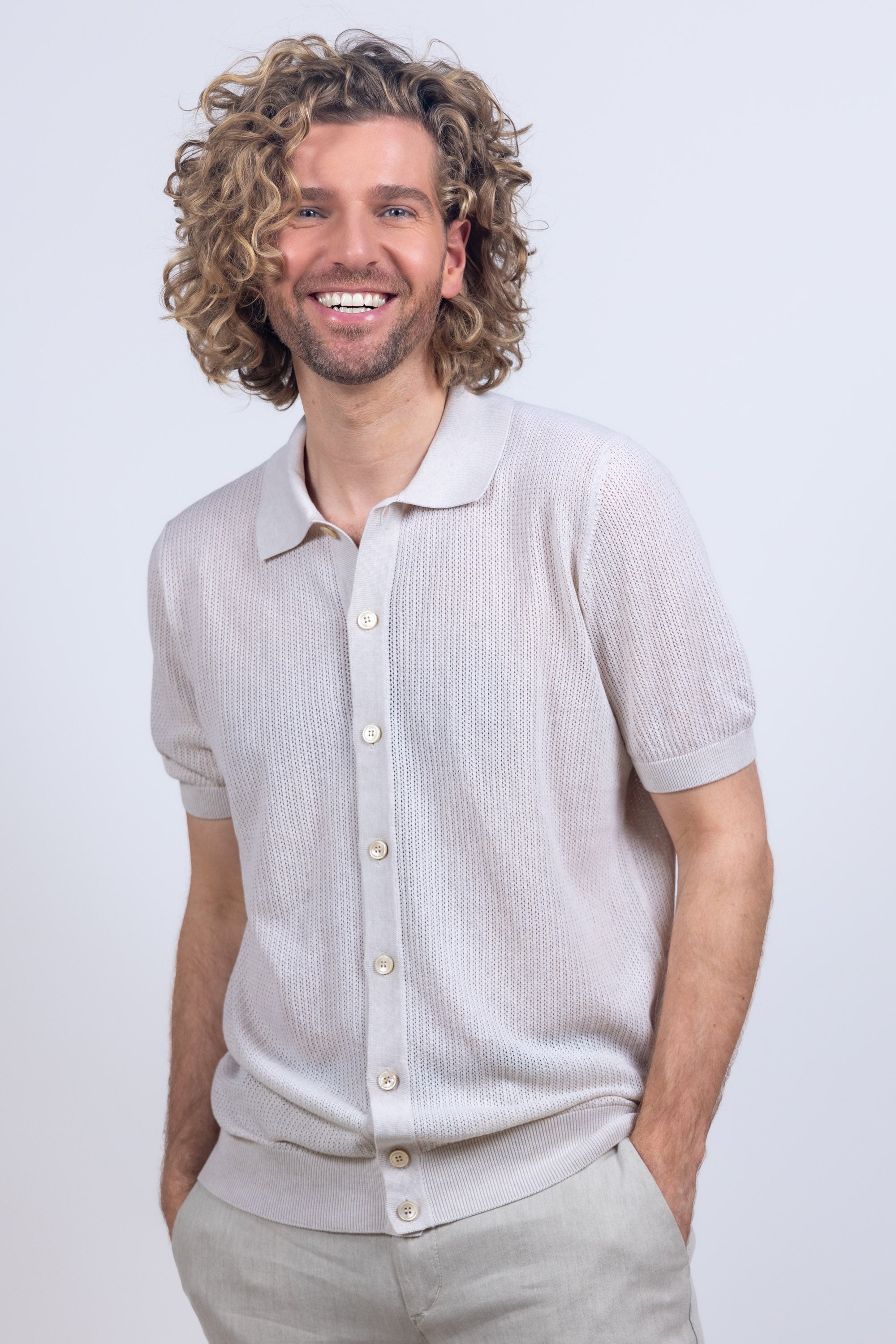 Gebreid shirt met knopen - Beige