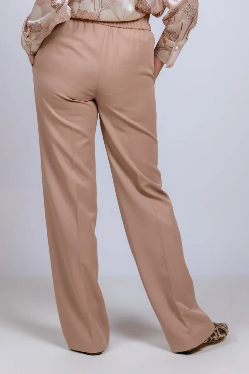 MARCCAIN COLLECTIE MARCCAIN COLLECTIE AC.81.41 W77 Wijde pantalon - Zand