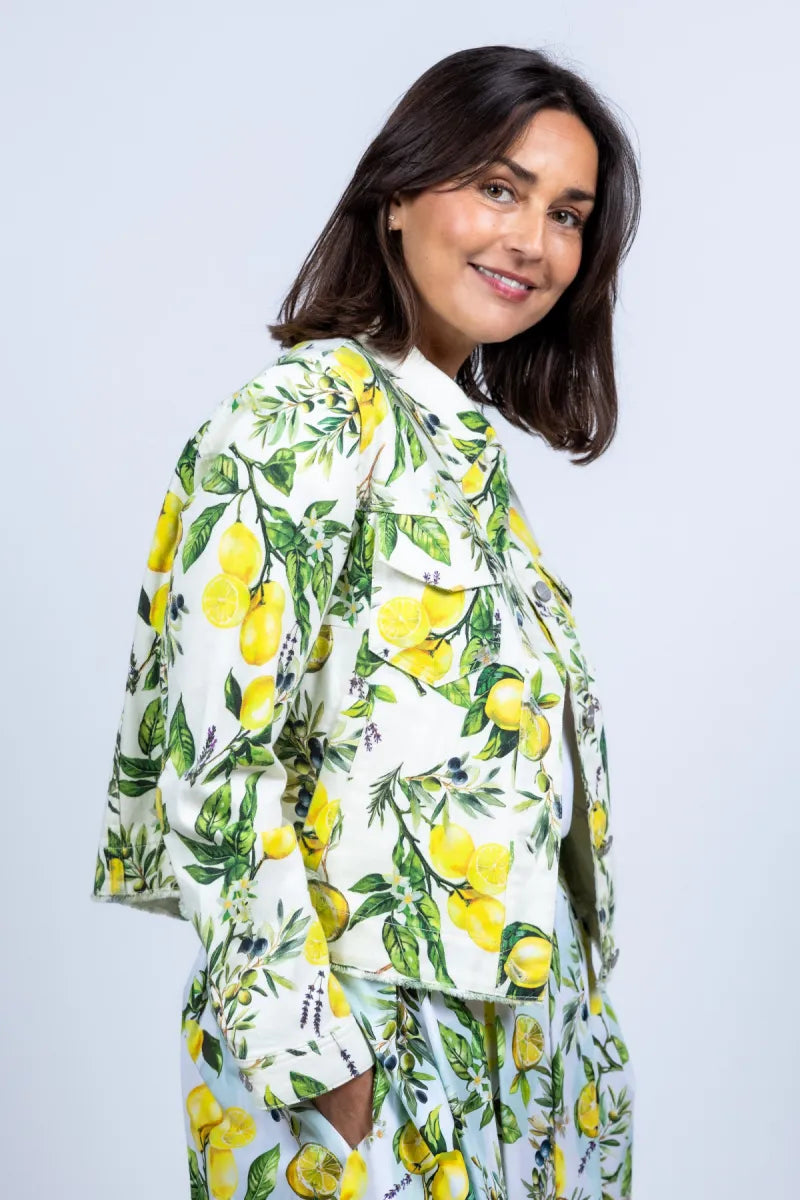 MARCCAIN COLLECTIE MARCCAIN COLLECTIE AA.31.02 D10 Jasje met print - Ecru