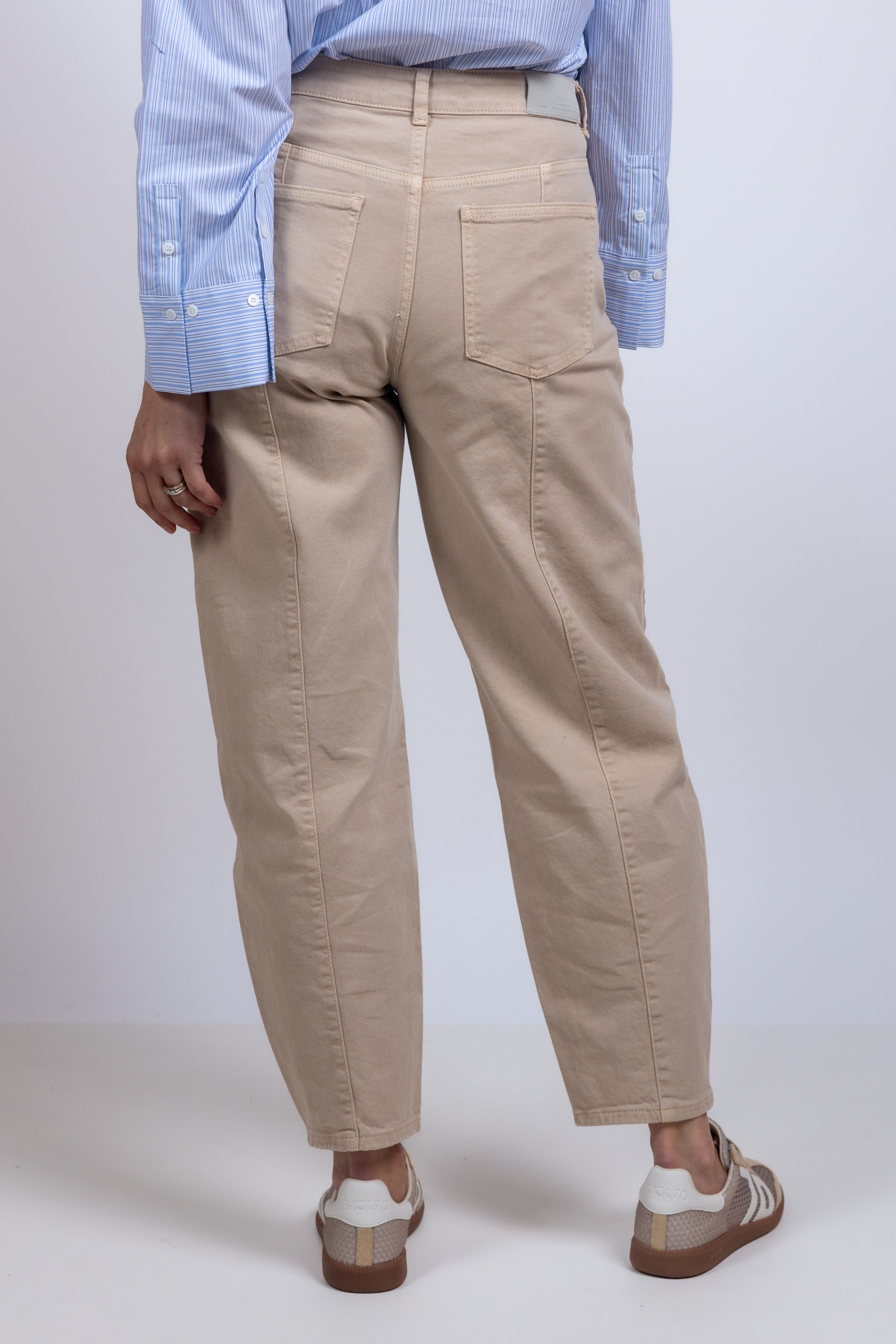 Jeans met balloon fit - Zand