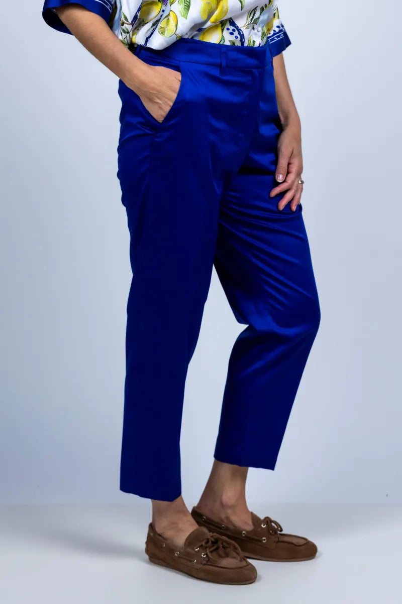 MARCCAIN COLLECTIE MARCCAIN COLLECTIE AA.81.02 W05 Broek met gulp - Kobaltblauw