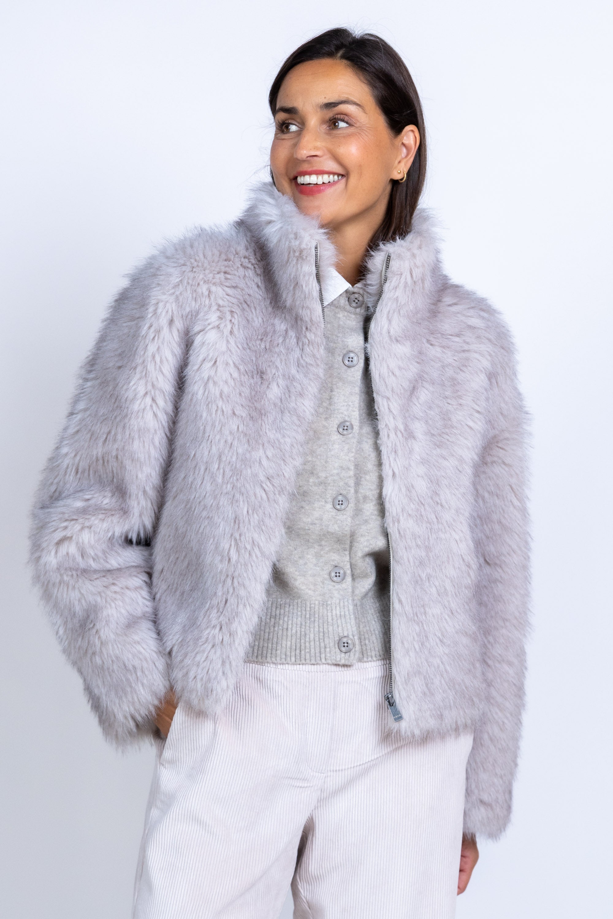 Fluffy jasje - Licht taupe