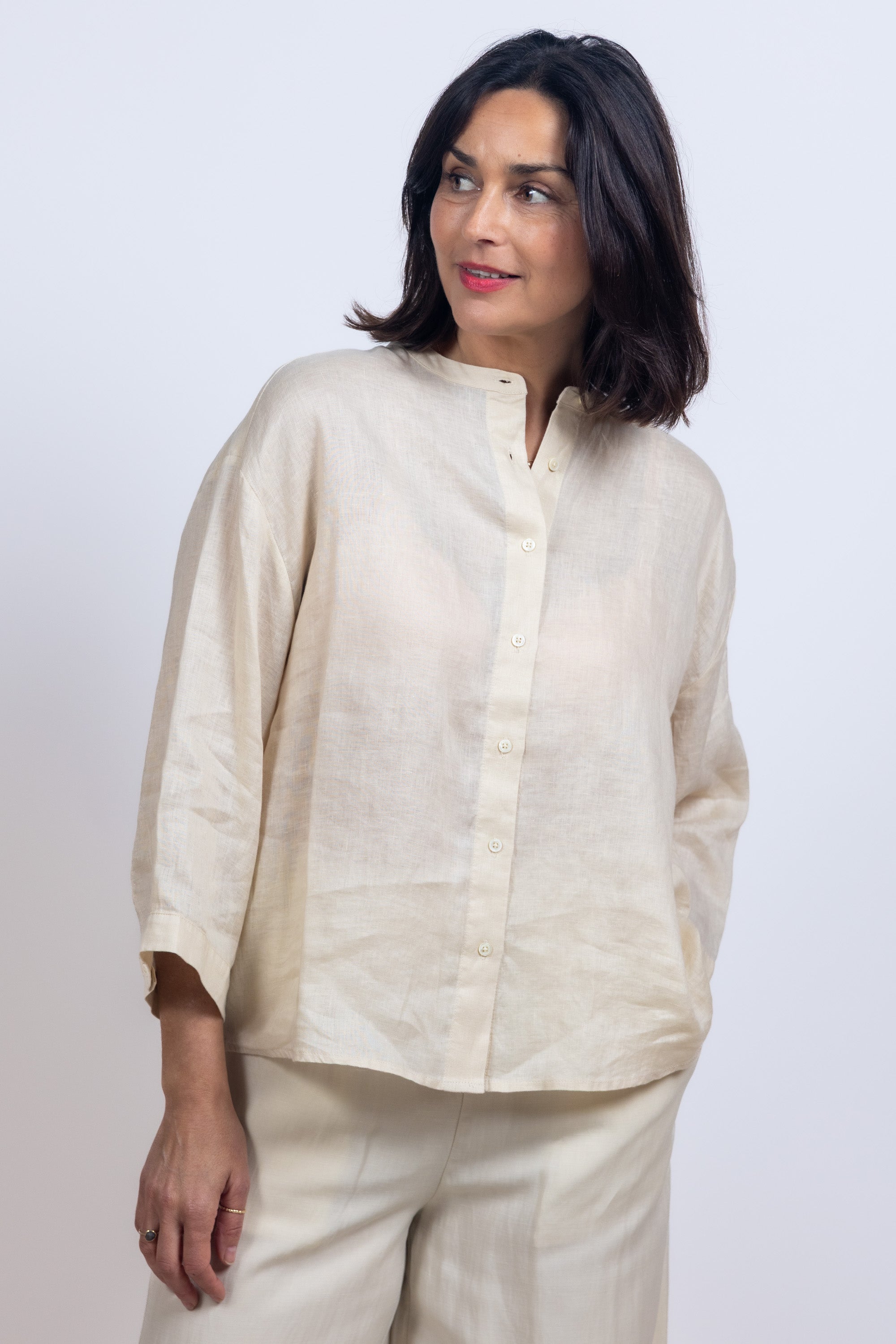 Blouse met knopen - Zand