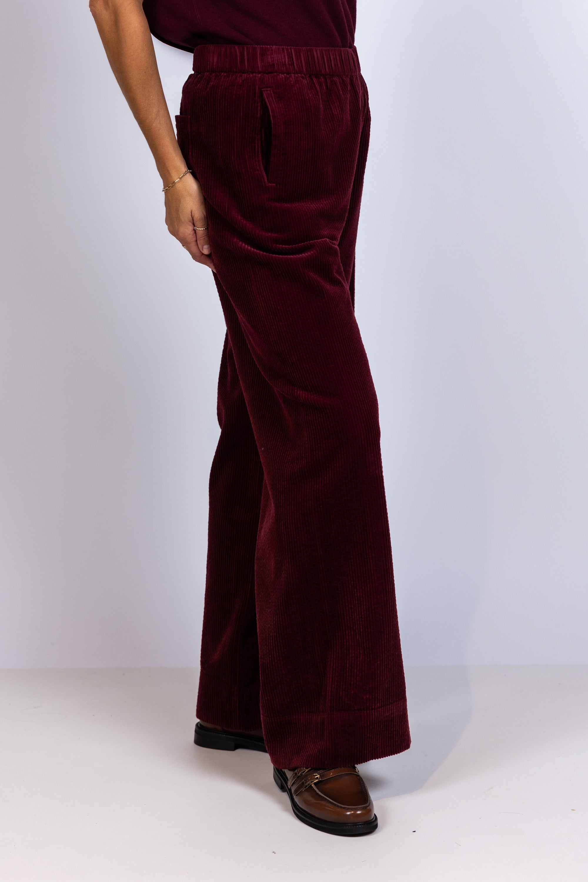 Broek met ribstructuur - Burgundy