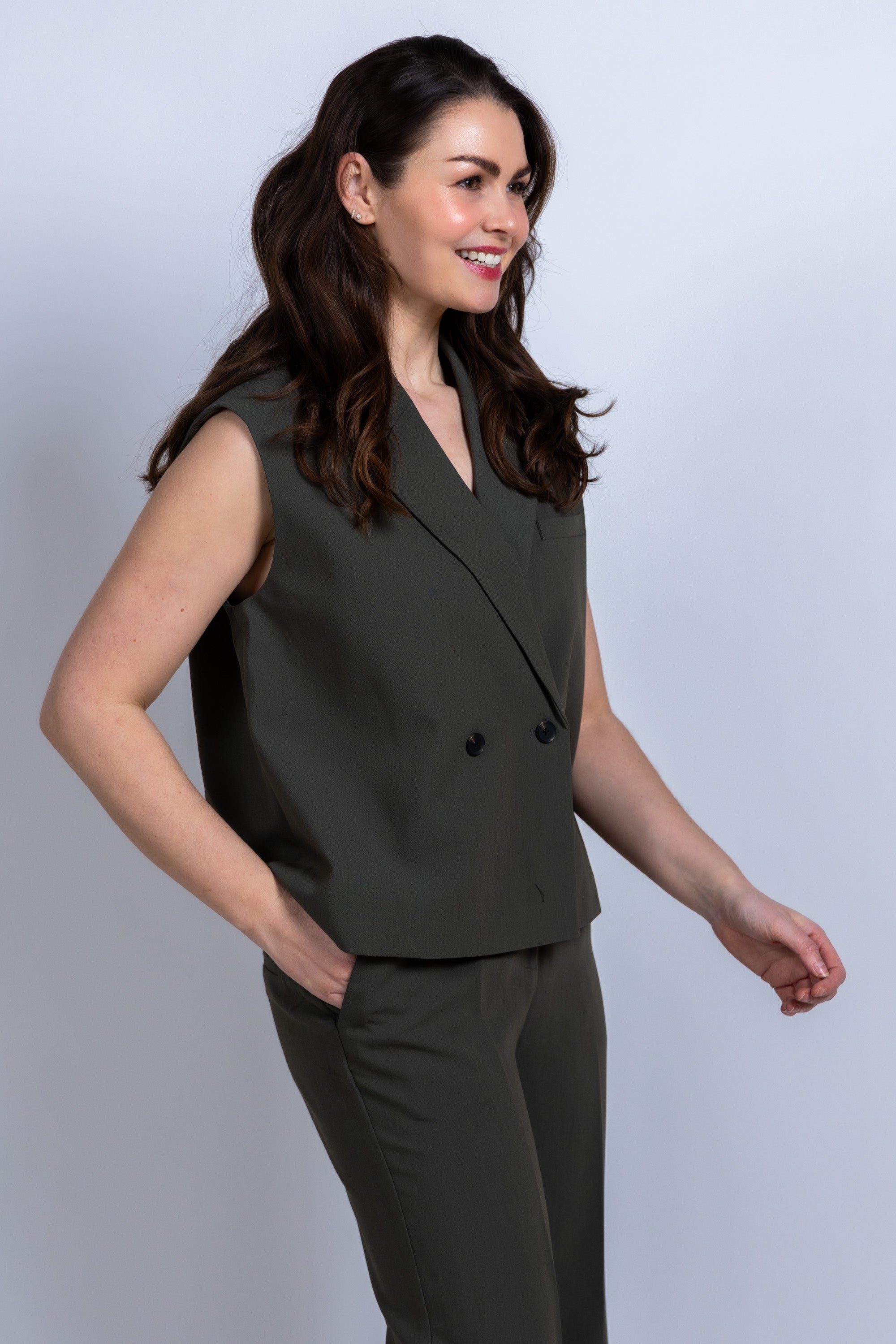 Gilet met knopen - Olijfgroen