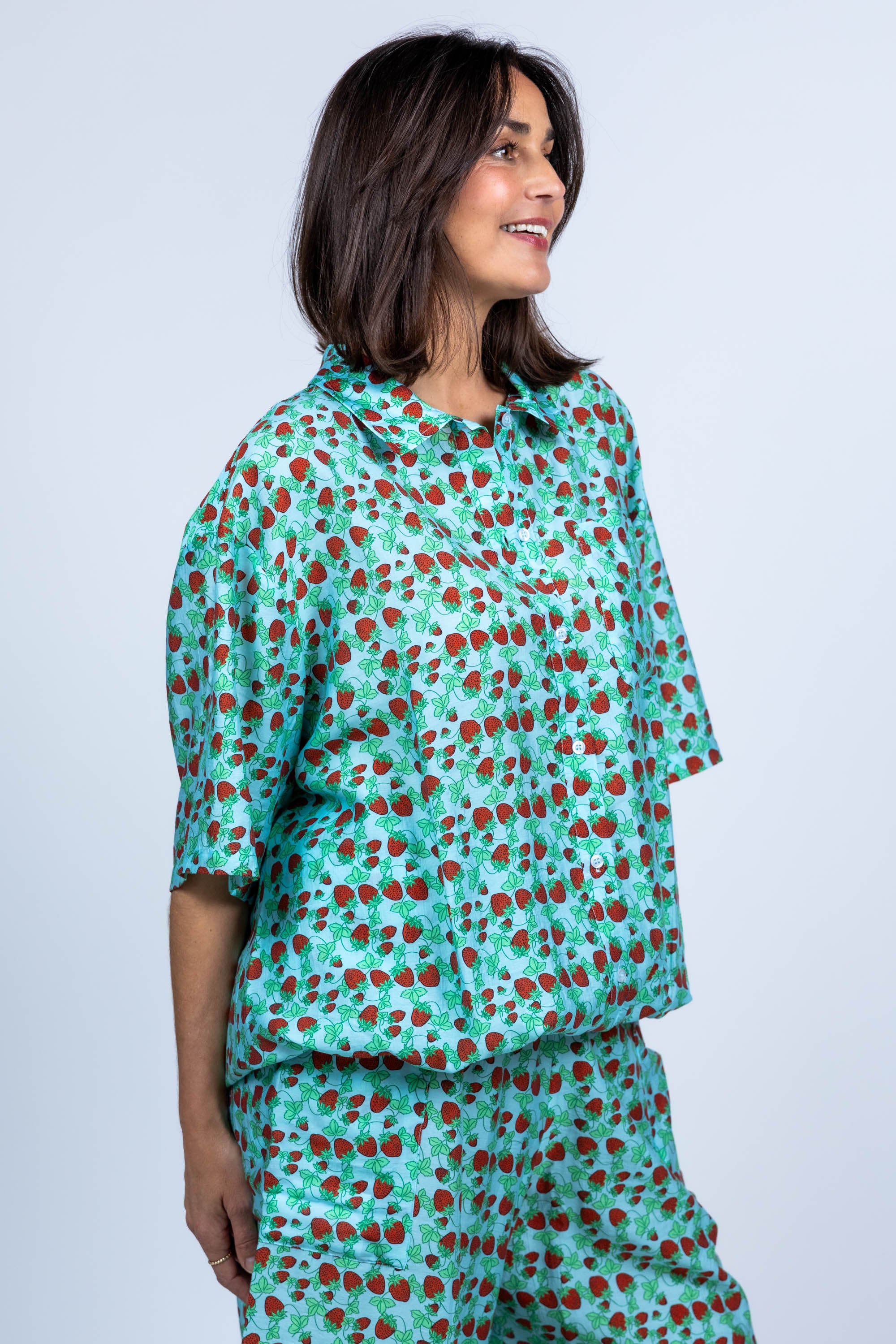 Blouse met aardbeienprint - Bleu