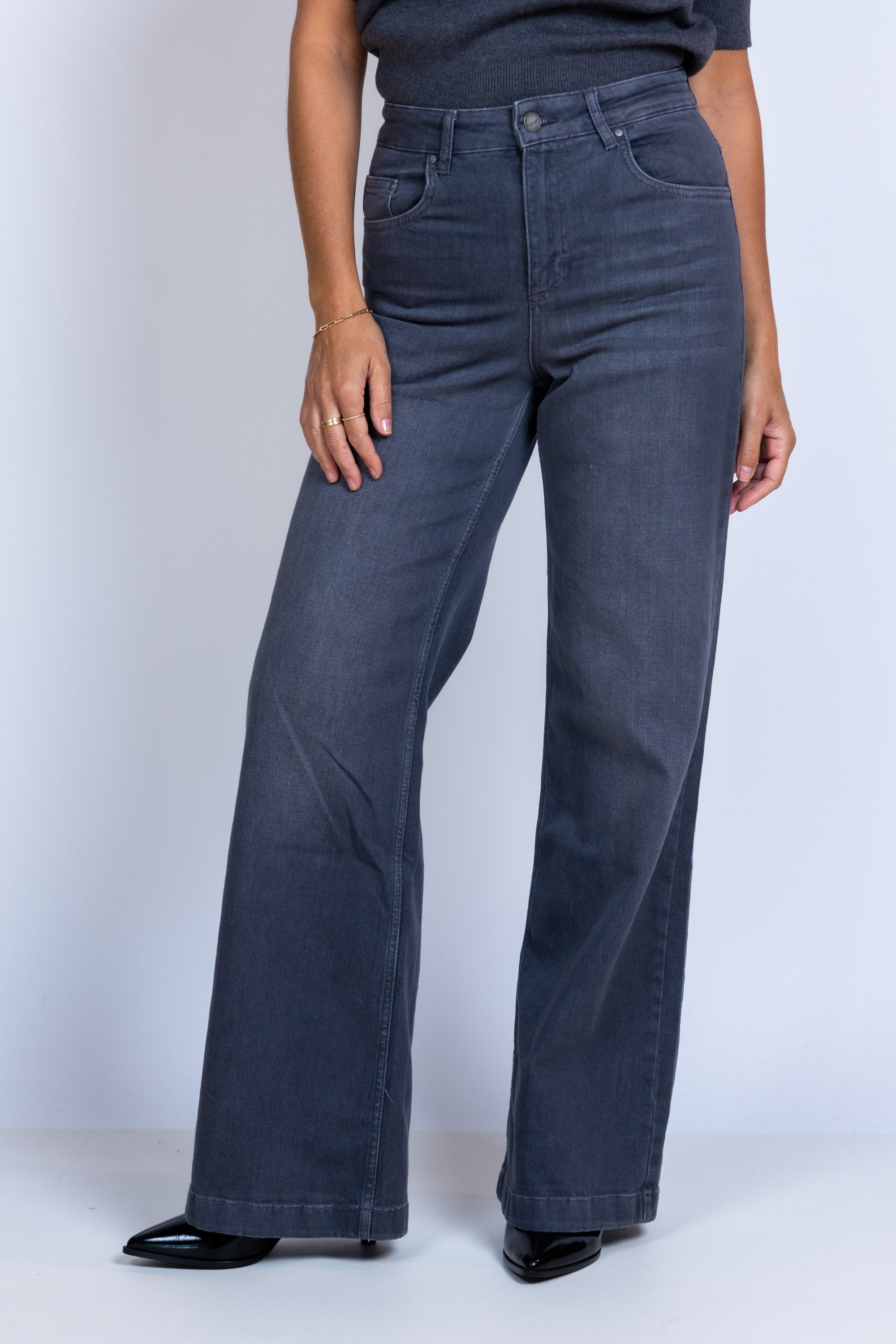 Jeans met wijde pijpen - Antradenim
