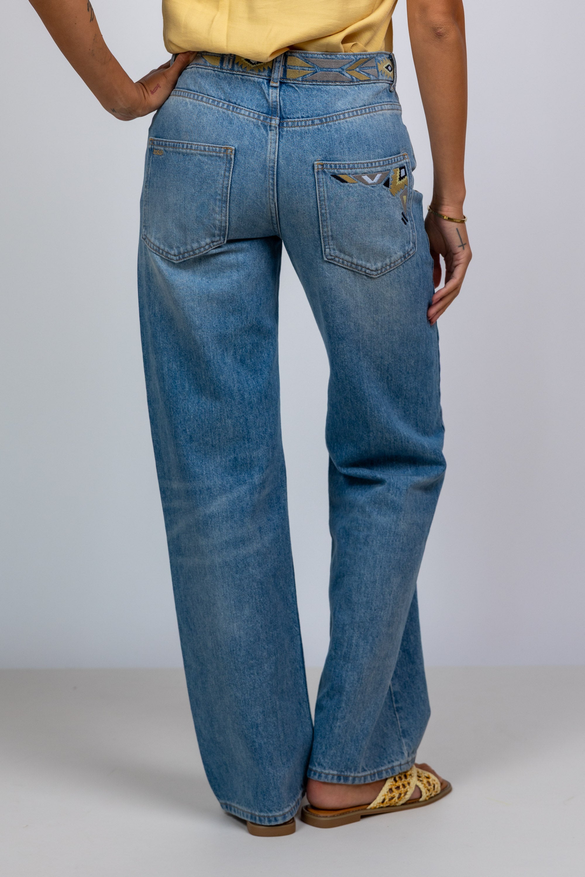 Jeans met borduursel - Licht jeans