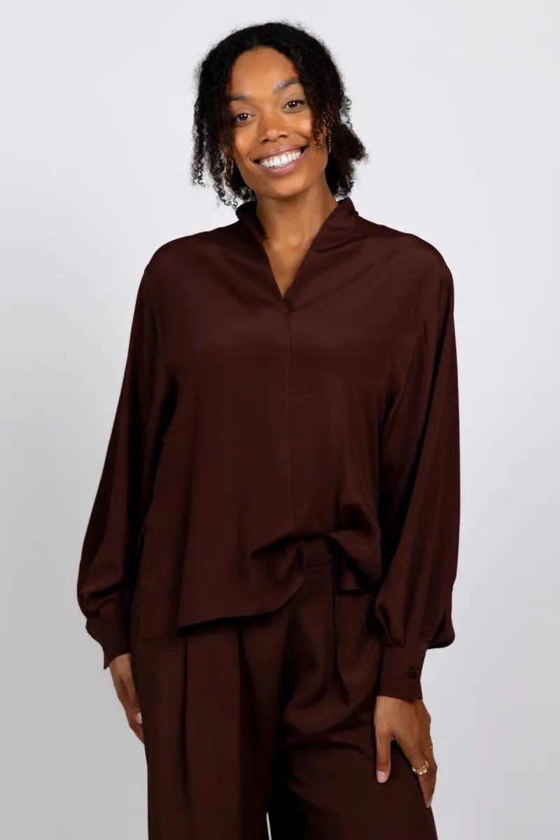 MOMONI Soepel vallende blouse - Bruin