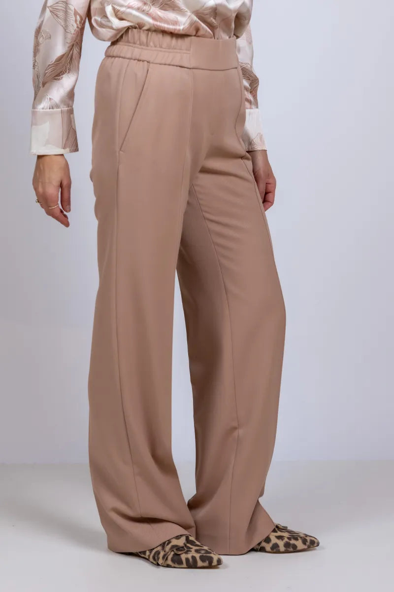 MARCCAIN COLLECTIE MARCCAIN COLLECTIE AC.81.41 W77 Wijde pantalon - Zand
