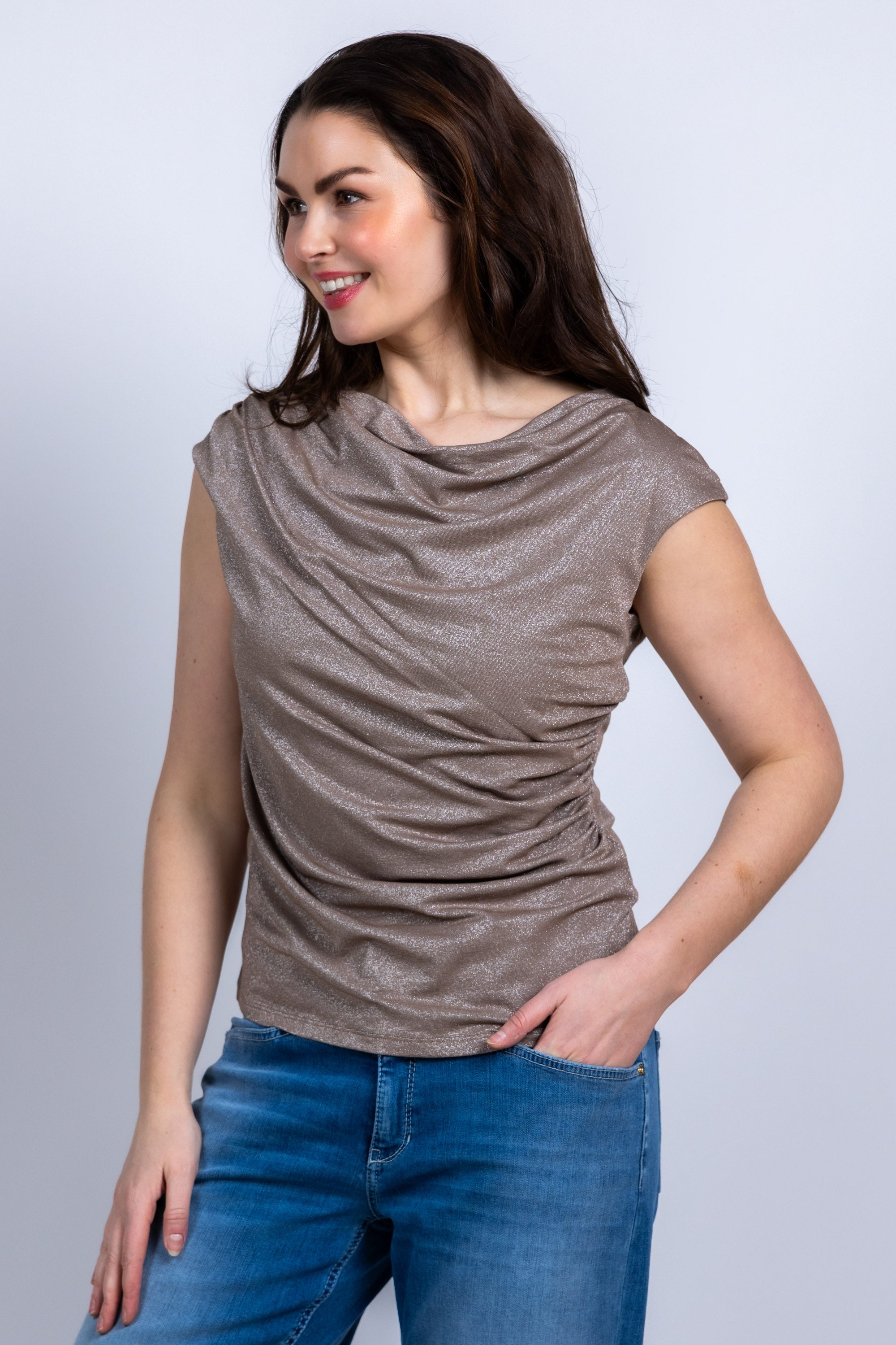 Top met plooien - Zand