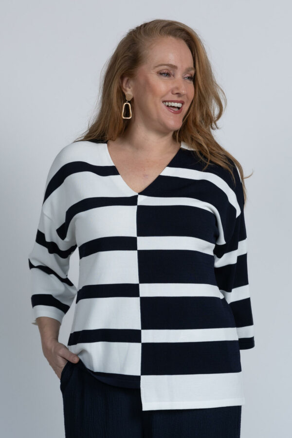 Joseph Ribkoff pullover