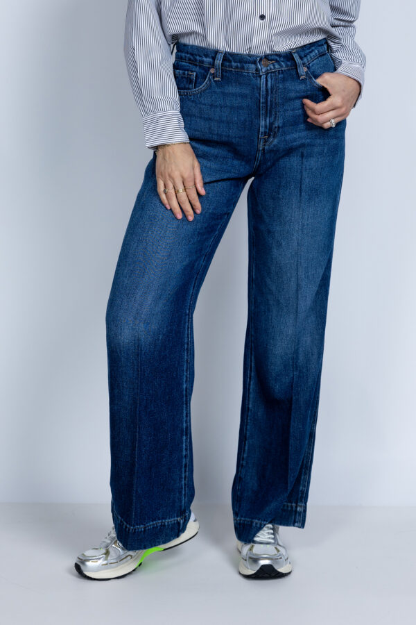 7 for all Mankind jeans